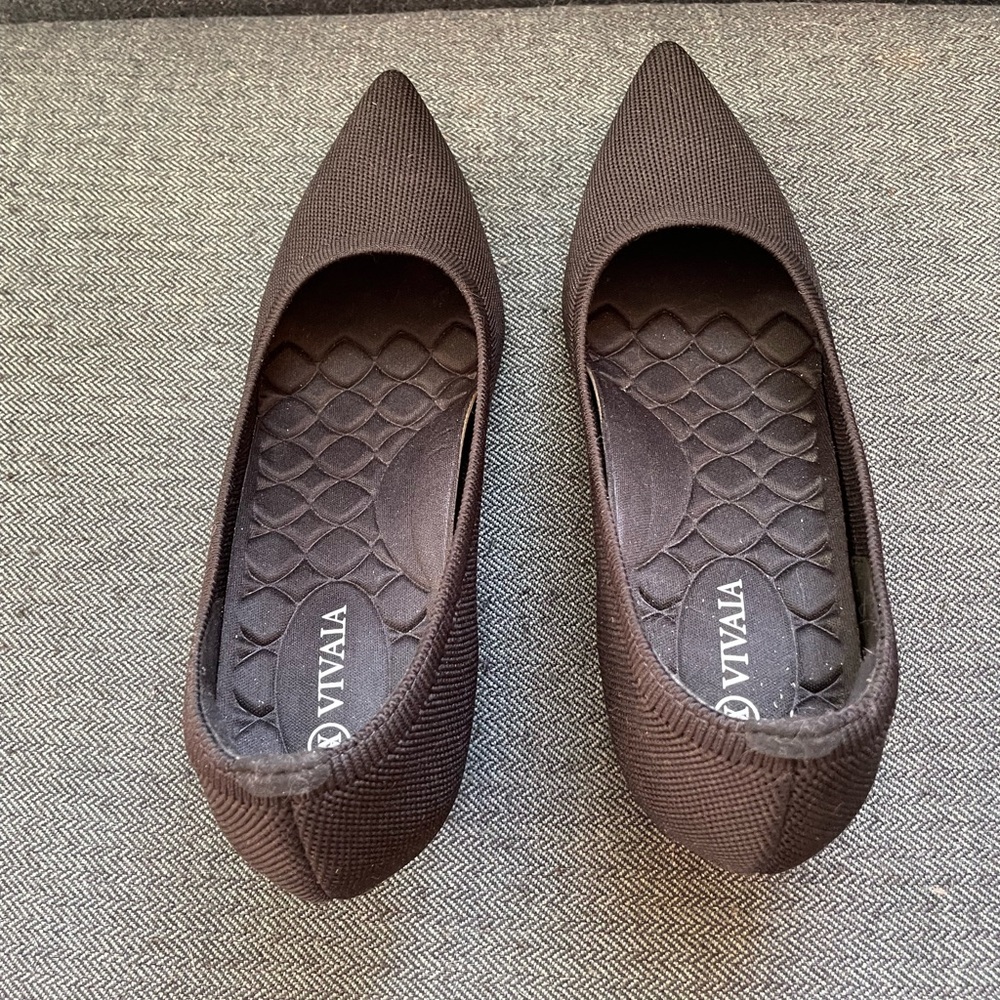 VIVIAIA Deborah Pointed-Toe Stress Free Wedge Heels - Picture 6 of 8
